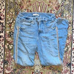 Good American Light Blue Cropped Jeans with Chain Detail